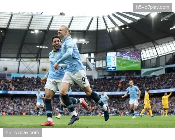 曼联1-2遭曼城逆转，哈兰德补时阶段完成绝杀